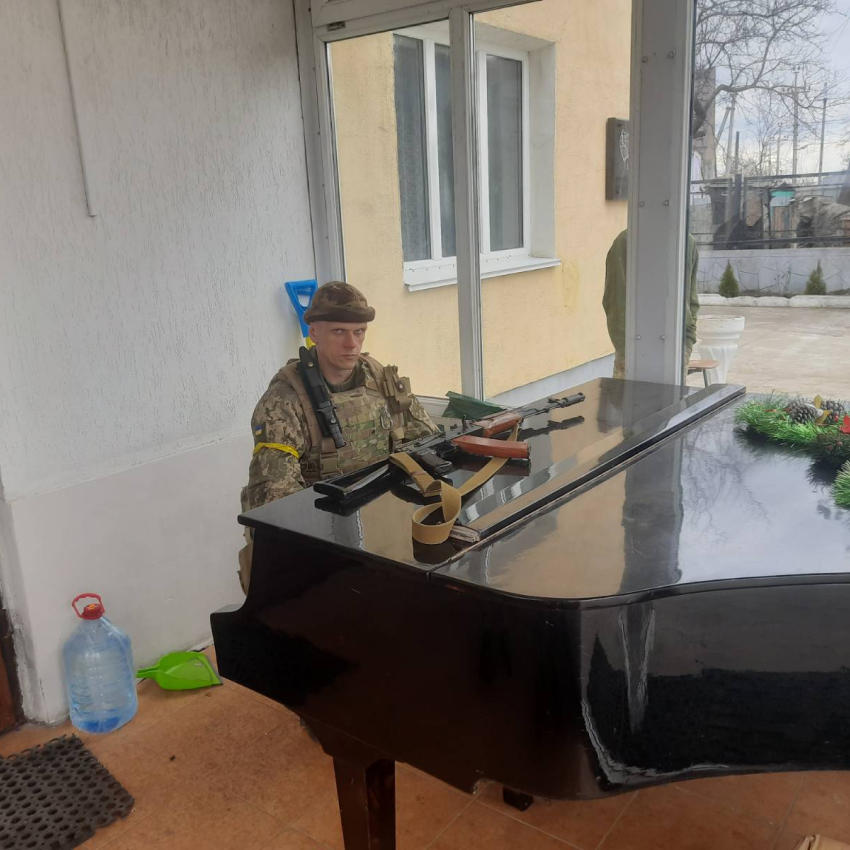 ПЕТРО «ХМУРИЙ» УРСУЛОВИЧ ЗАВЖДИ БУВ ГОТОВИЙ ЗАХИЩАТИ НАШУ КРАЇНУ ЧОГО Б ЦЕ ЙОМУ НЕ ВАРТУВАЛО